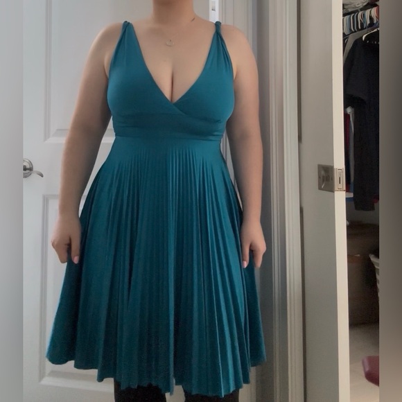 Y2K Soprano Teal Pleated Dress Size M - Picture 5 of 6